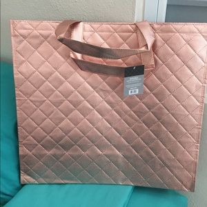 Reusable quilted shopping 🛍 tote